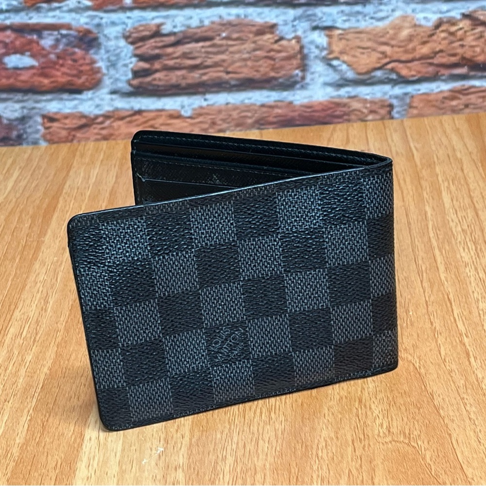Sold- Louis Vuitton Multiple Wallet Damier Graphite - Picture 4 of 14